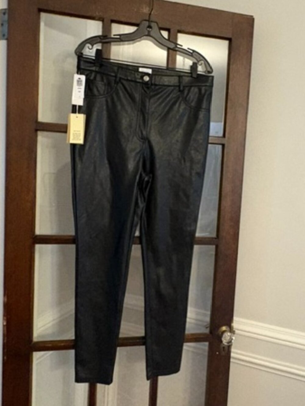 Aritzia Wilfred Free Charm Faux Leather Pants in Black, Size 12